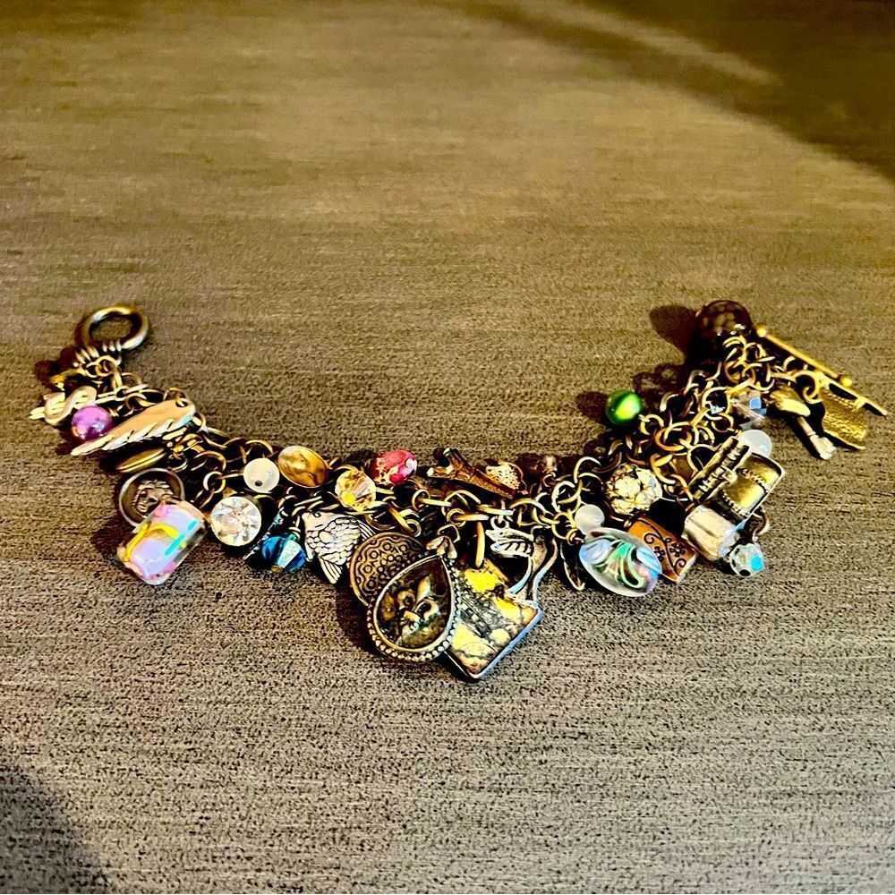 Loaded Multi-Color Charm Bracelet/beads/Brass/Silver W/Toggle - Picture 4 of 12